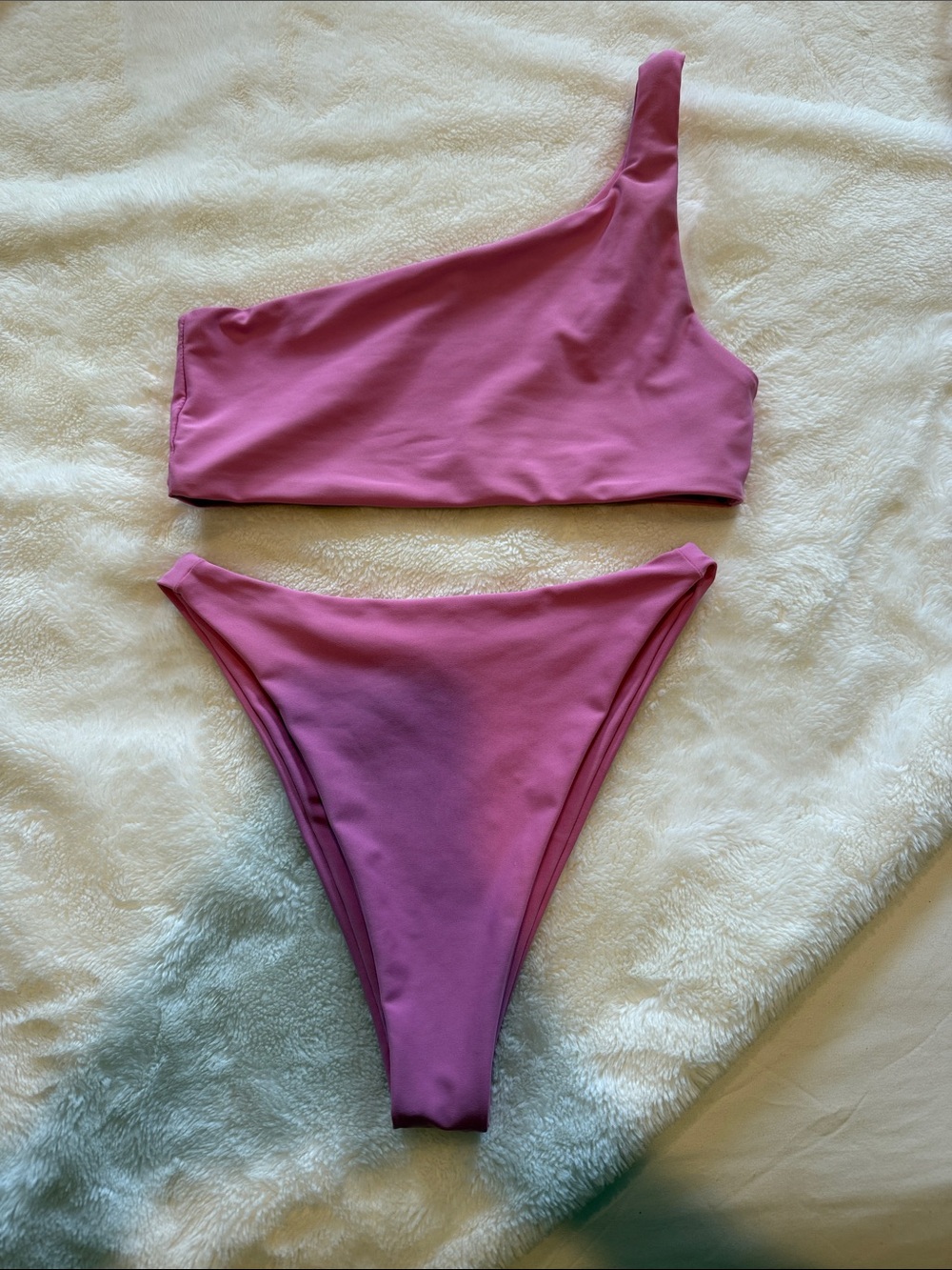 Skatie One-Shoulder Pink Bikini Set